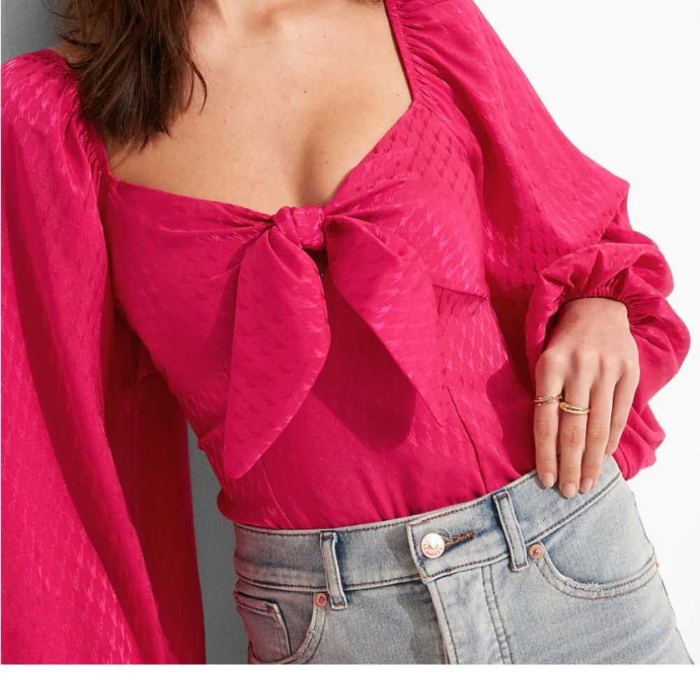 Express Pink Puff Sleeve Tie Front Bodysuit